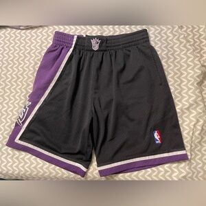 Sacramento Kings throwback shorts size M